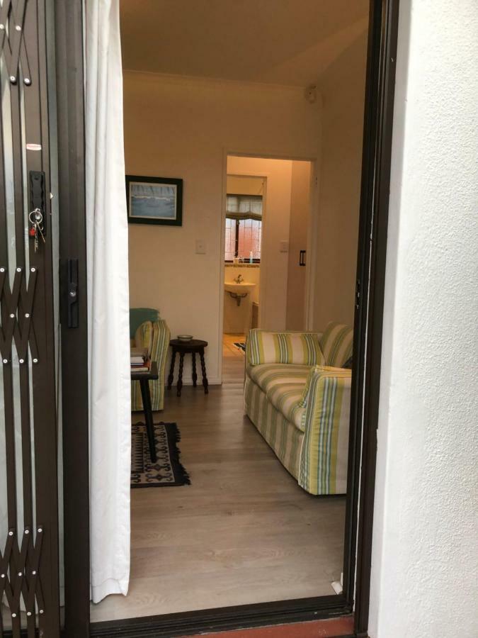 The Speckled Egg, 4 Promenade Rd, Lakeside, קייפטאון מראה חיצוני תמונה
